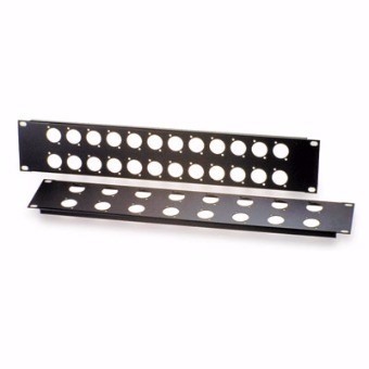 Pannello forato per 32 XLR - 2 unità rack 19"