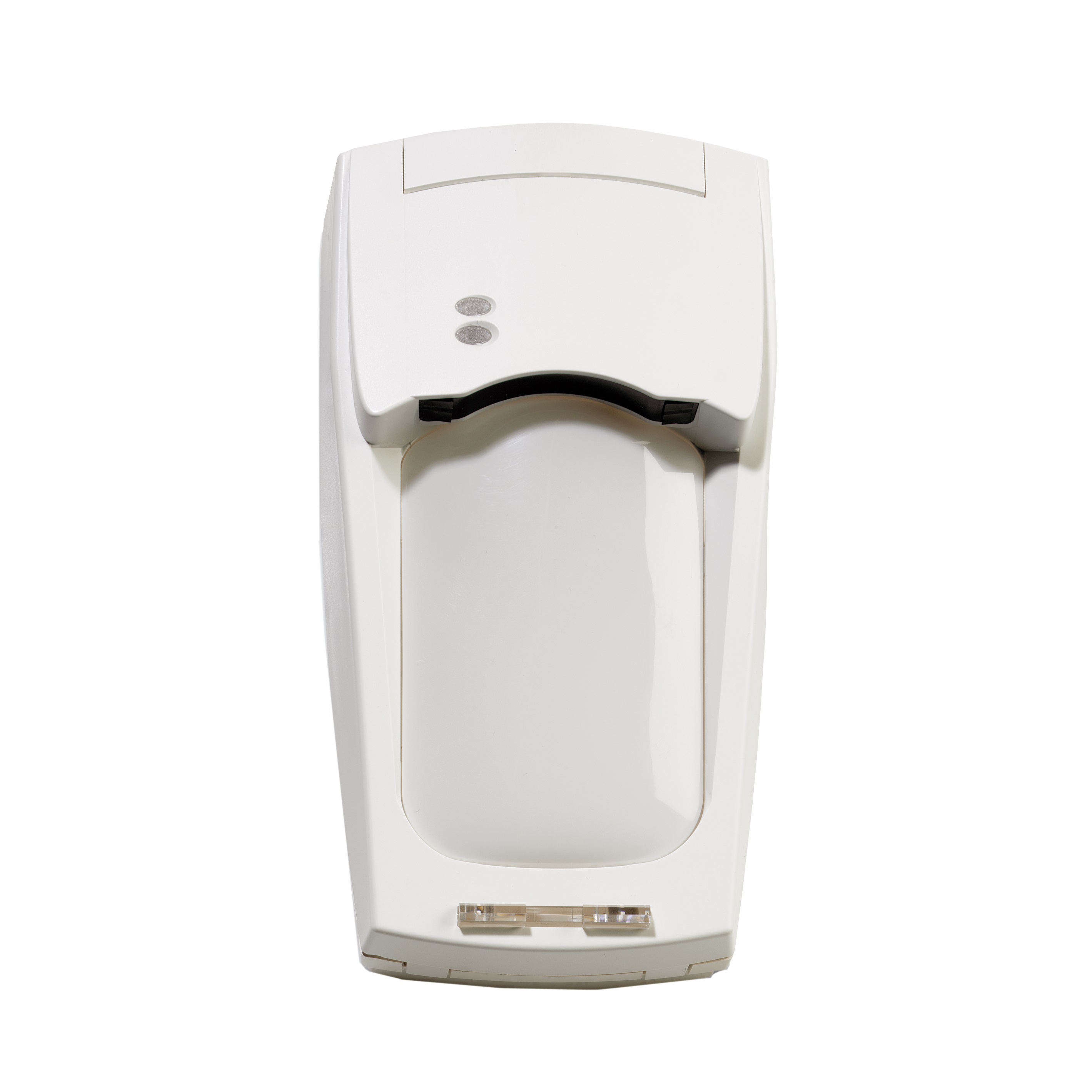 Sensore IR dotato di esclusiva analisi Vettoriale con copertura
volumetrica 11 tende a 20m e lungo raggio 60m, con antim