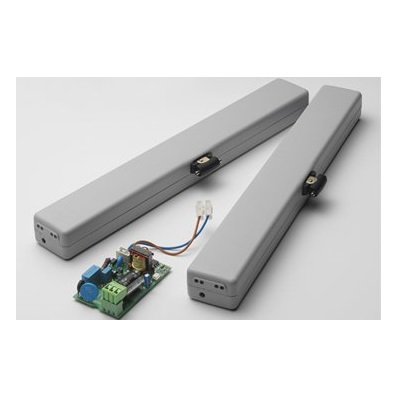 Attuatore a catena – Forza di spinta 300N – Corsa max 380mm. Colore
grigio. C30
