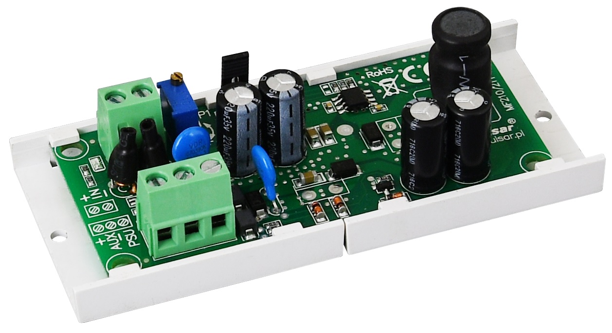DC/DC 2A  (100x43x27, Uin=8÷28VDC, Uout =4,5÷19VDC, max current: 2A/12V,
?Umin= 3,0V /in-out/, AW: OC)